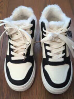 SHEIN Fur-Trimmed High-Top Sneakers